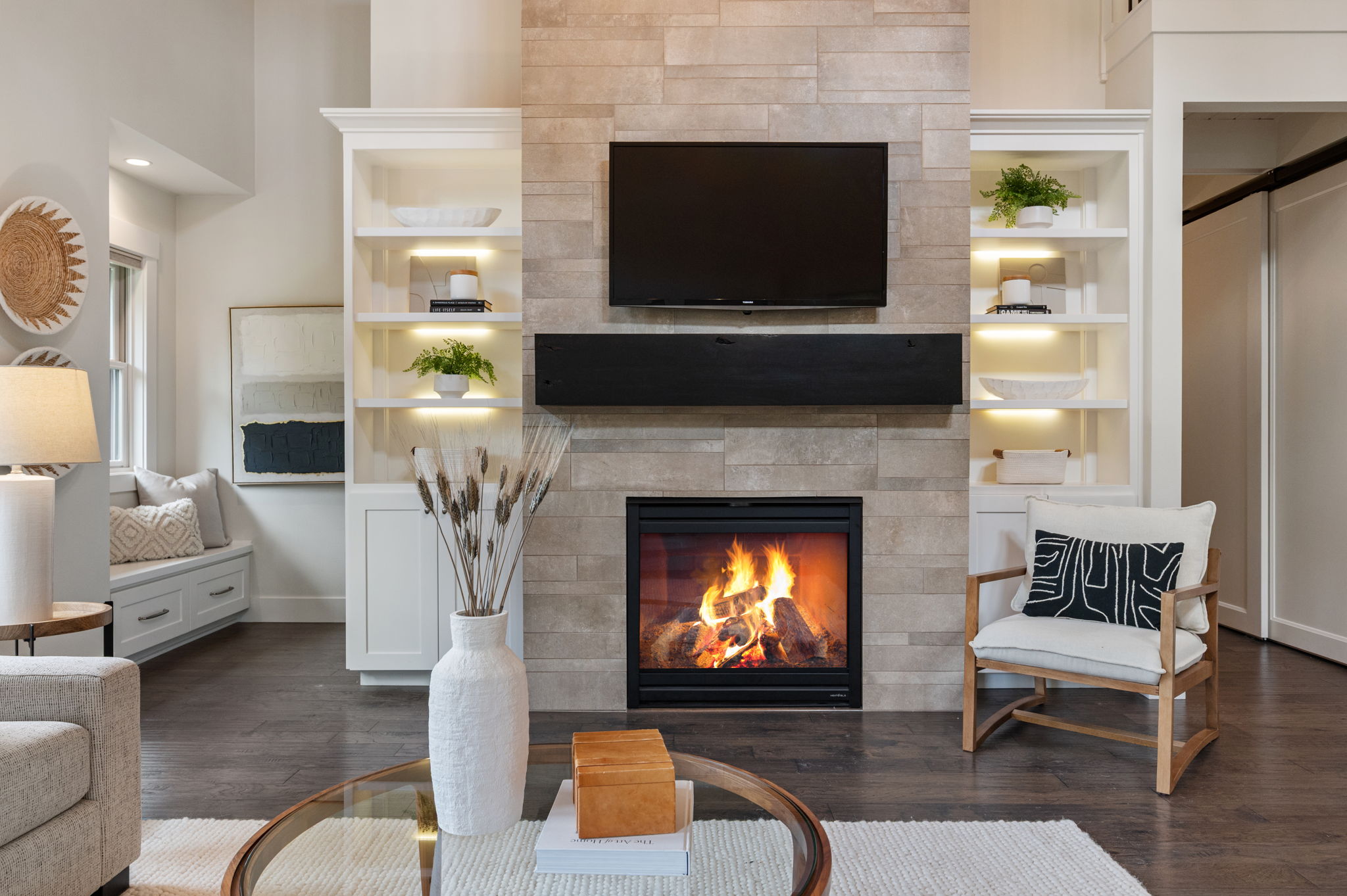 Elizabeth-James-Portland-Oregon-Realtor-Windermere-Realty-Trust-Website-Banner (4)